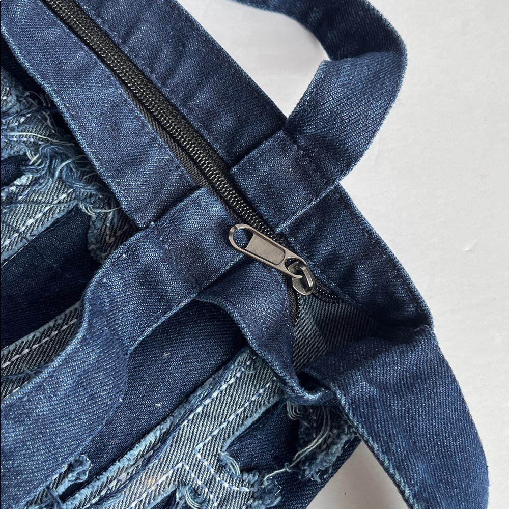 Denim Tote Bag Gentle Youth Crossbody Bag Shoulder Bag Distressed Blue NWOT - Picture 7 of 14
